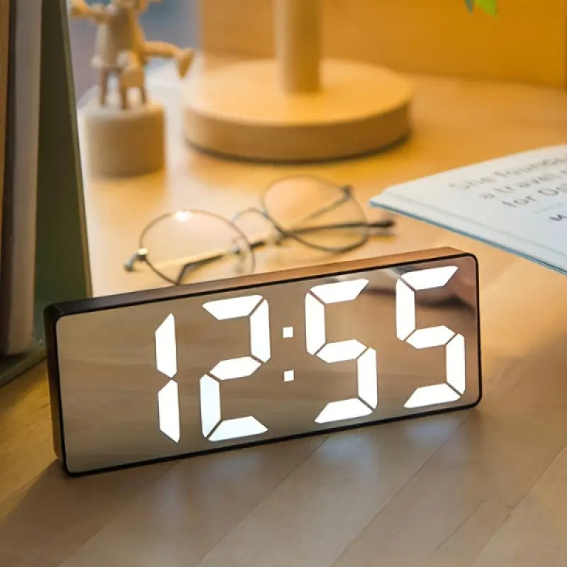 Digital Sound-Sensitive Alarm Table Clock